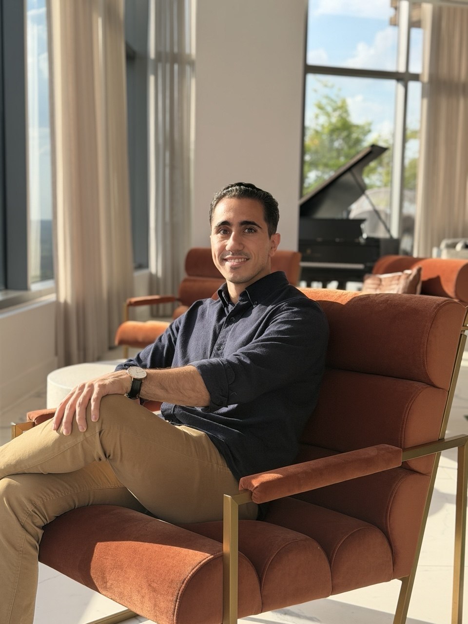 Portrait of Kian Golestanjoo, mortgage advisor with NEXA Lending